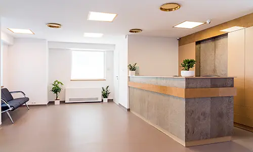 IMI - Centrul de Diabet, Nutriție și Metabolism - Acasă - Recepţie intrare